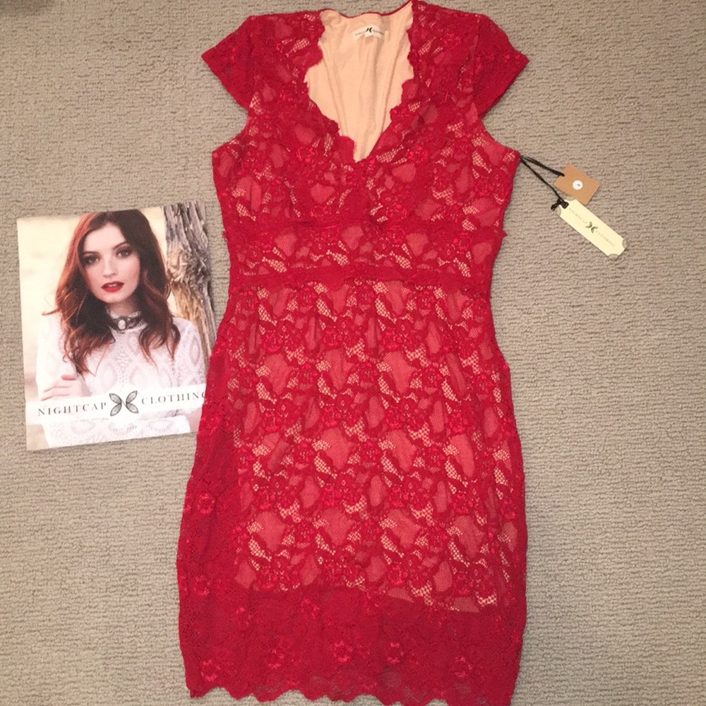 red lace short sleeved Nightcap dress (size 4)
